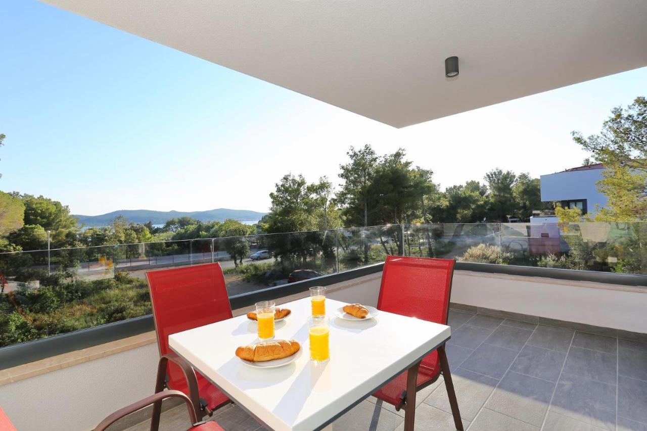 Villa Ankora 1 With Heated Pool Biograd Na Moru Exteriör bild