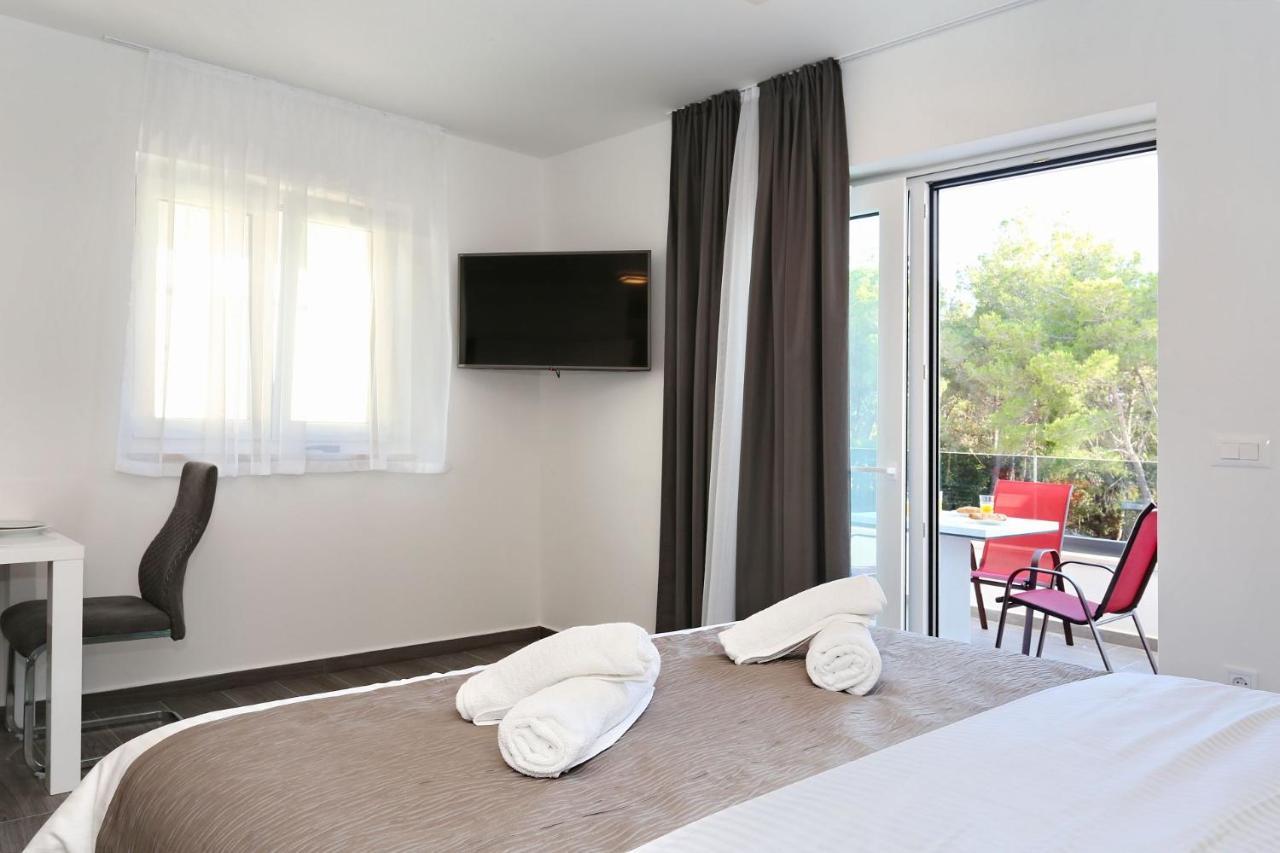 Villa Ankora 1 With Heated Pool Biograd Na Moru Exteriör bild
