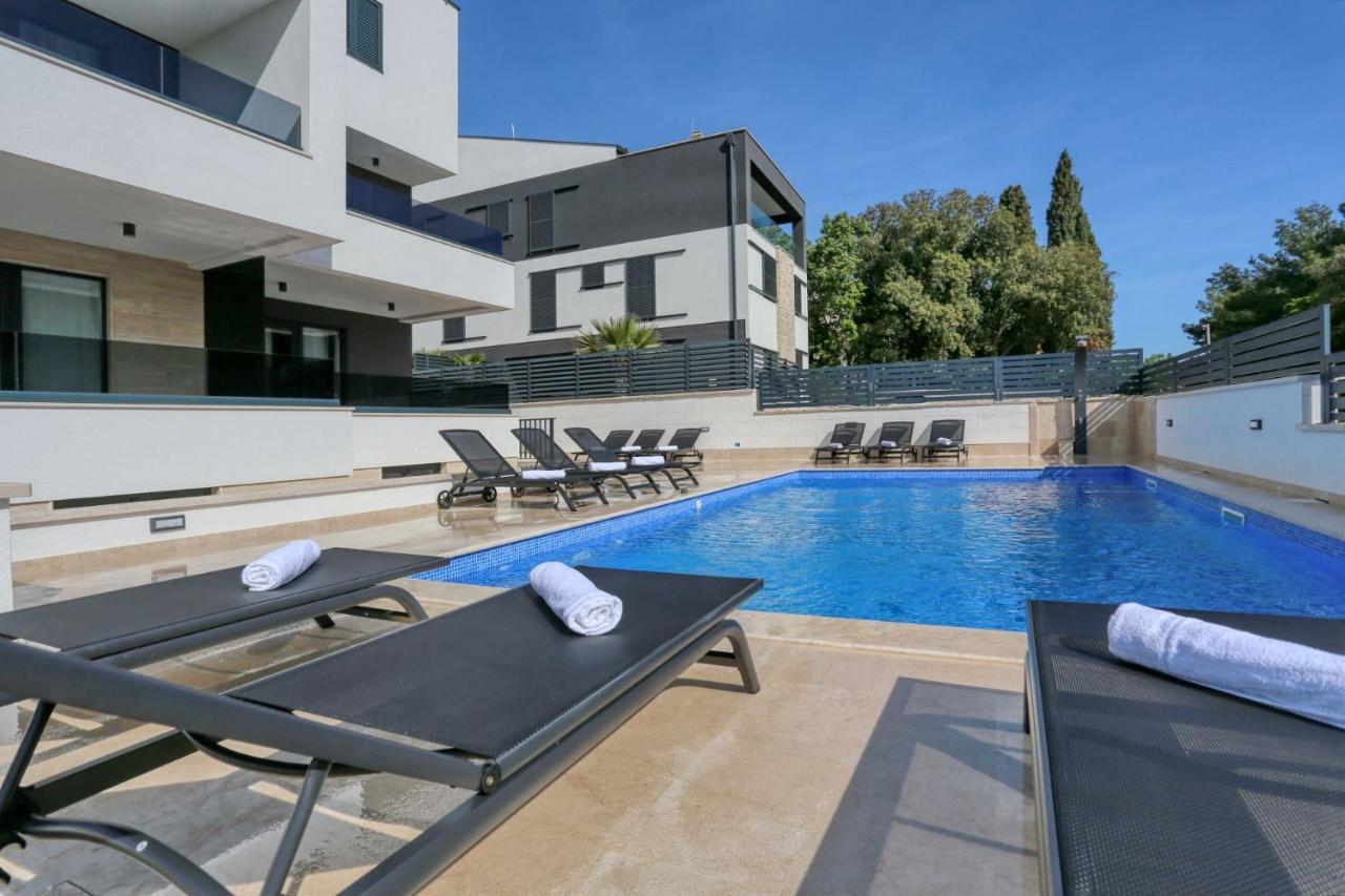 Villa Ankora 1 With Heated Pool Biograd Na Moru Exteriör bild