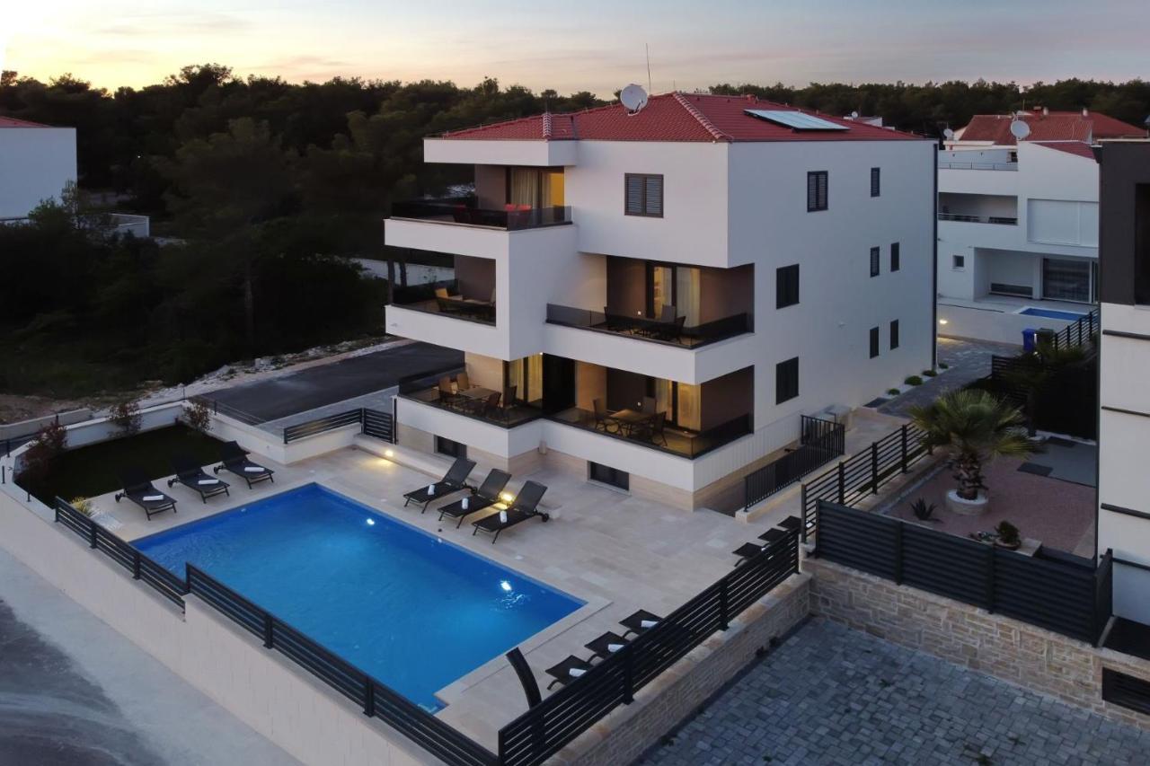 Villa Ankora 1 With Heated Pool Biograd Na Moru Exteriör bild
