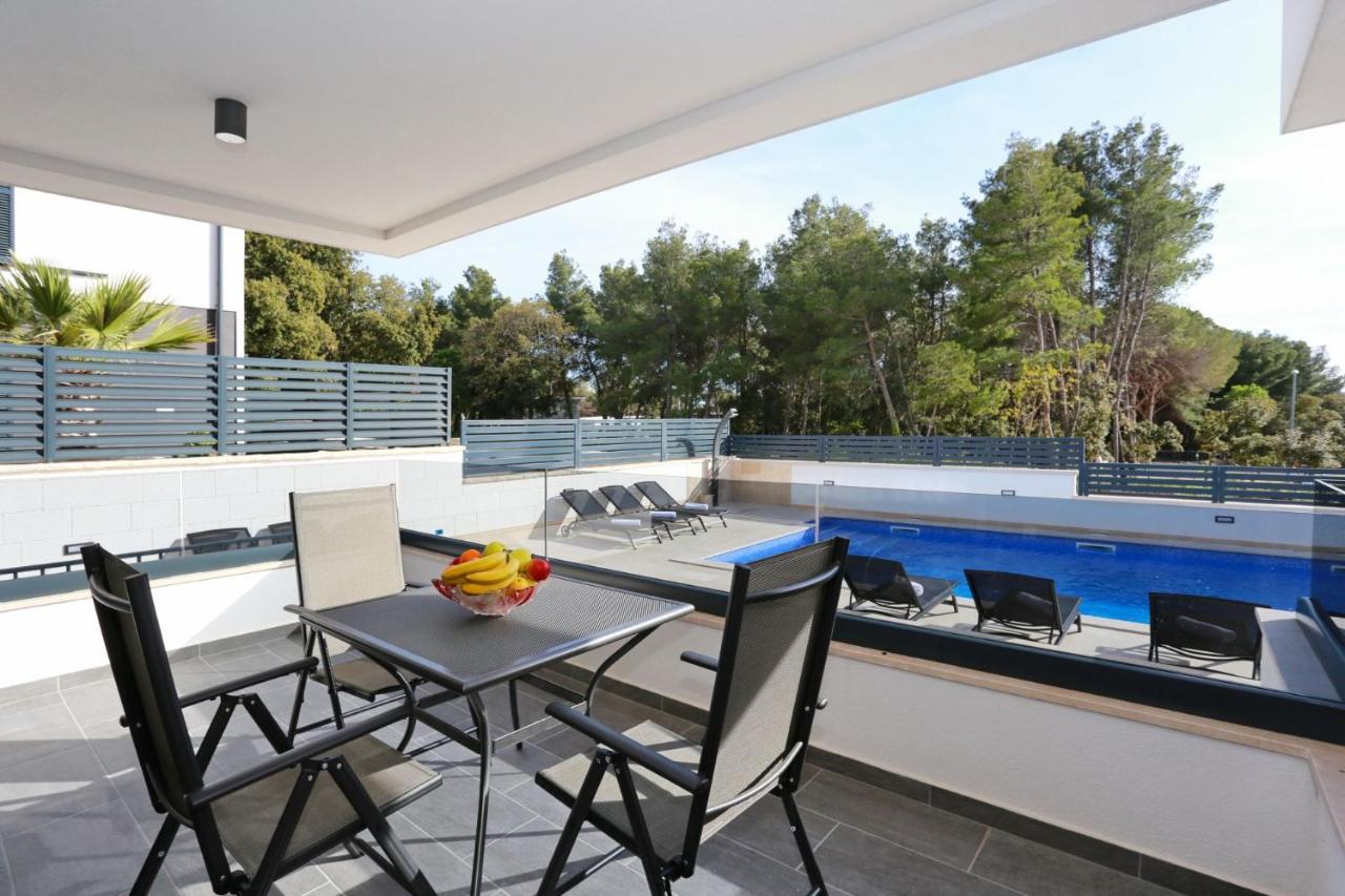 Villa Ankora 1 With Heated Pool Biograd Na Moru Exteriör bild