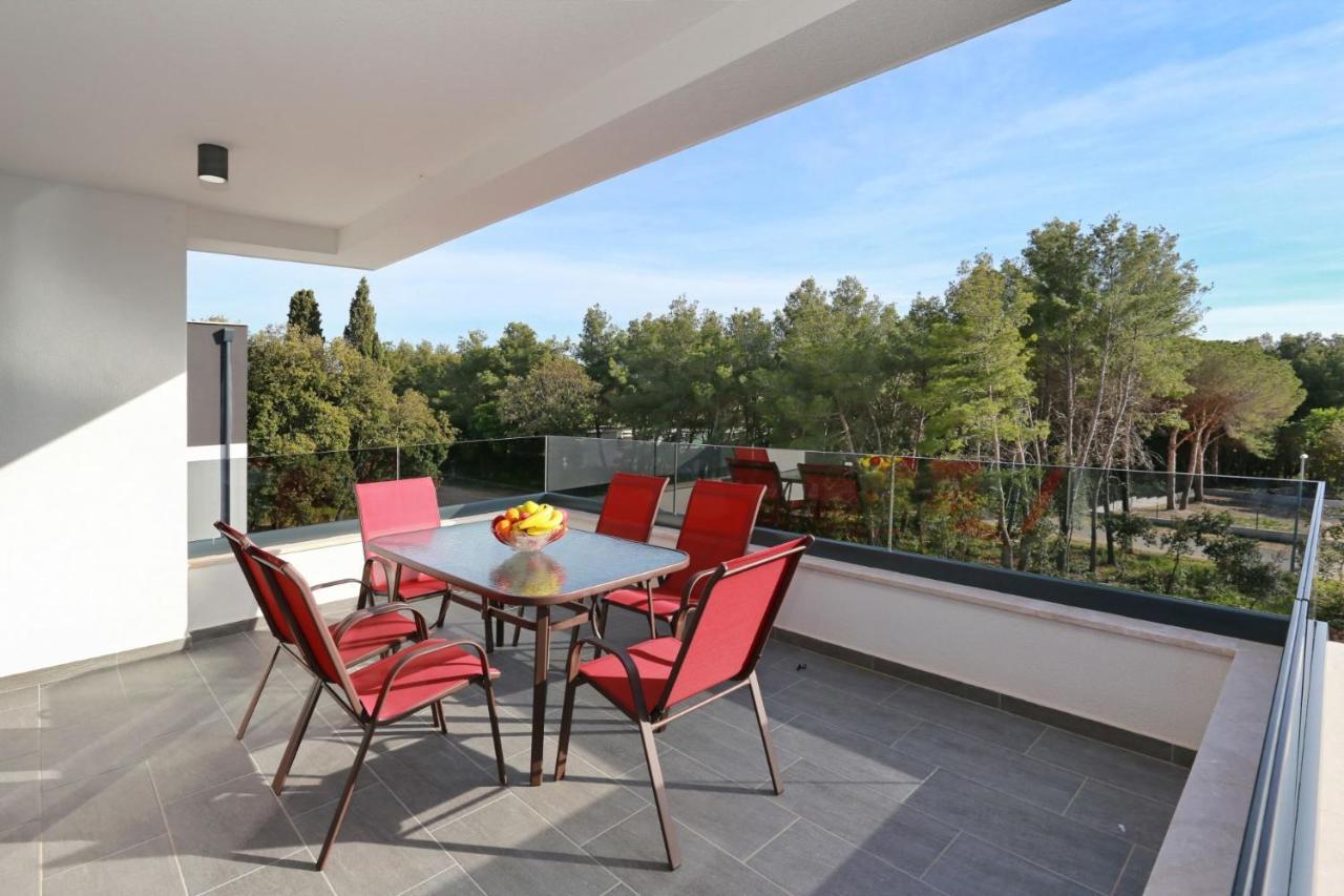 Villa Ankora 1 With Heated Pool Biograd Na Moru Exteriör bild